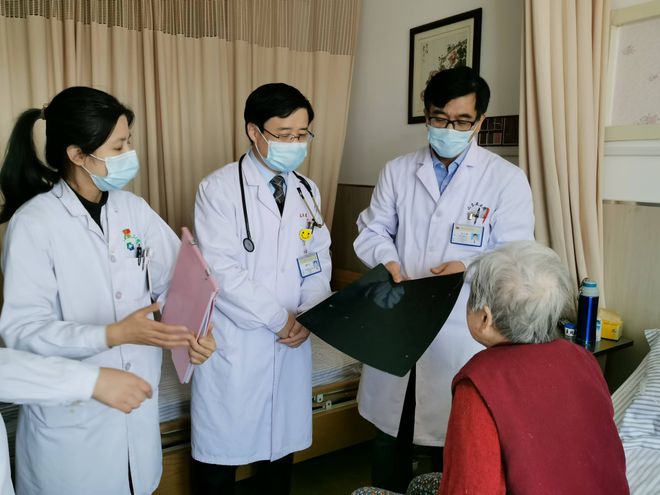 医养结合典型案例征集｜山MK体育东省立三院：“医、康、养、护”一体化养老服务打造老年舒适之家(图1)