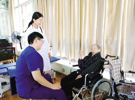 助推护理服务水平提升TA们MK体育举办康复护理个案竞赛