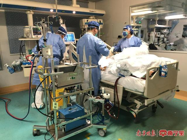 MK体育广西首例、全球报告的第四例！女子感染H10N3禽流感在南宁被成功救治(图2)