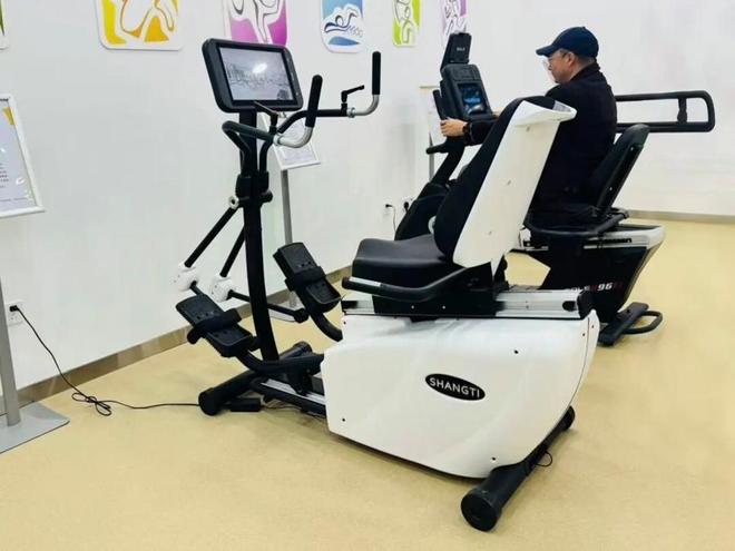 MK体育残疾人康复、社区服务、体育健身有机融合虹口首家智慧阳光康健苑正式启用(图1)